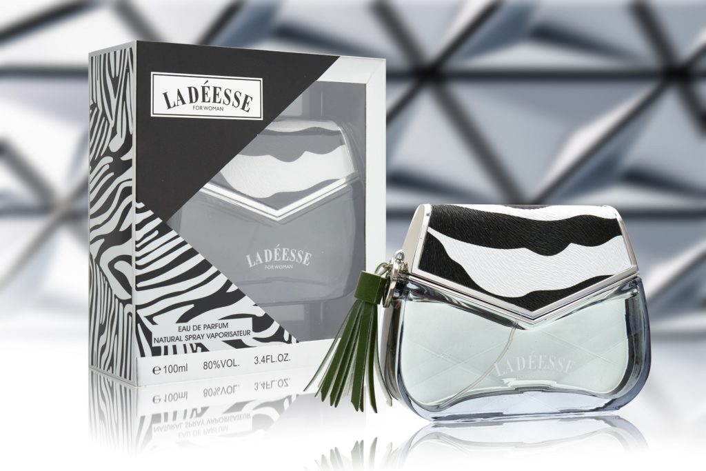 Ladeesse Black